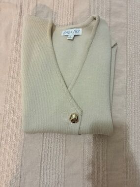 She + Sky - Women’s Top